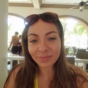 Meet your Posher, Angie lee